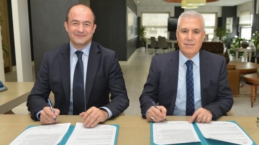 Y&uuml;z&uuml;nc&uuml;yıl Mahallesi&rsquo;ne Yeni Park İ&ccedil;in İmzalar Atıldı