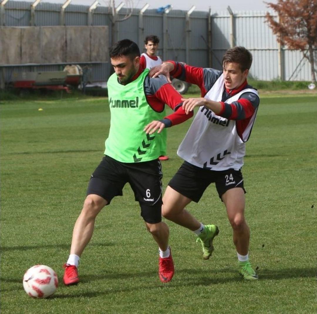 G. Manisaspor, A.&ccedil;. Giresunspor Ma&ccedil;ı Hazırlıklarını Tamamladı