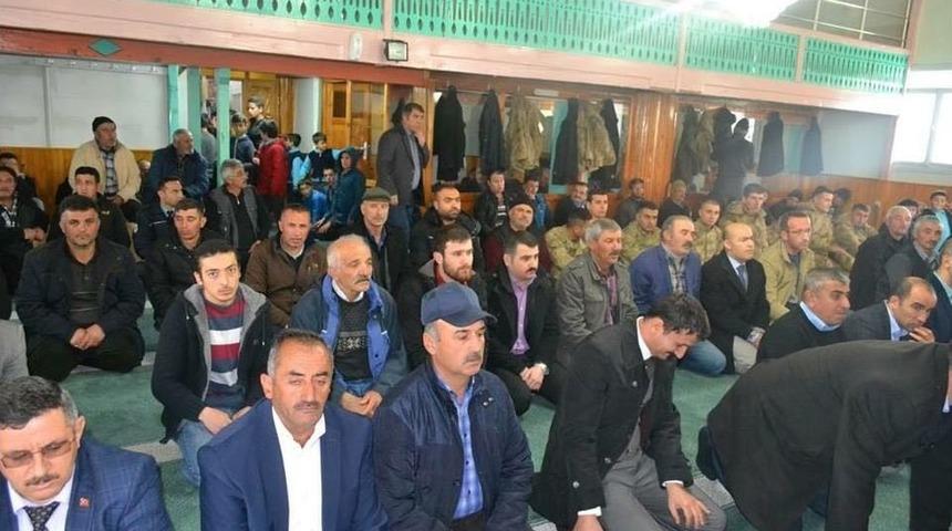 Altınyayla’dan ’zeytin Dalı Harekatı’na Destek