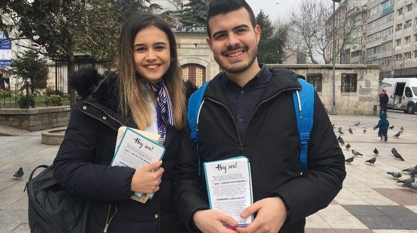 İstanbullular Toplu Taşımada Kitap Okuyacak