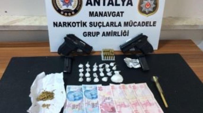 Manavgat’ta Uyuşturucu Operasyonları