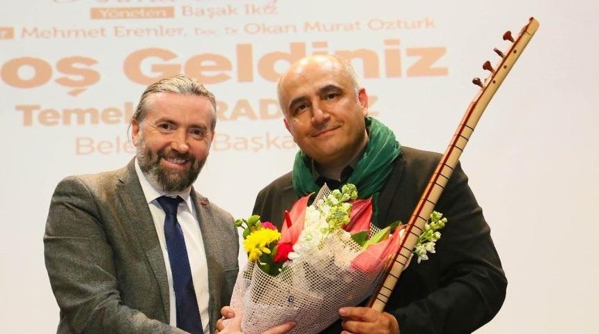 Türk Halk Müziğinin Ustalarından Talip Özkan Anıldı