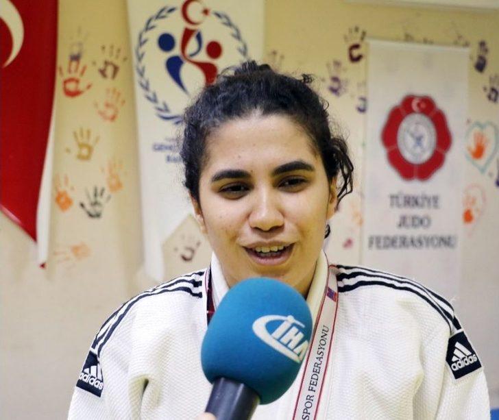 Kayyum Destek Verdi 8 Madalya Geldi G3