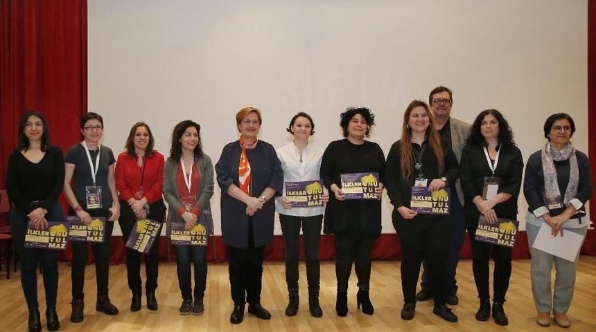 Kadın Yönetmenler İlkleriyle İzmir’de