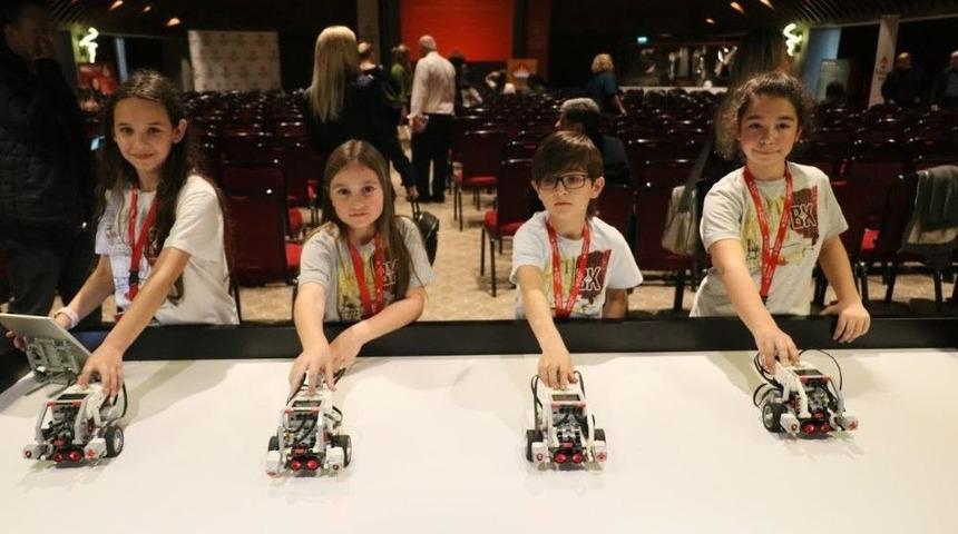 &rsquo;eğitimde Bilimsel Yaklaşımlar Konferansı&rsquo; D&uuml;zenlendi