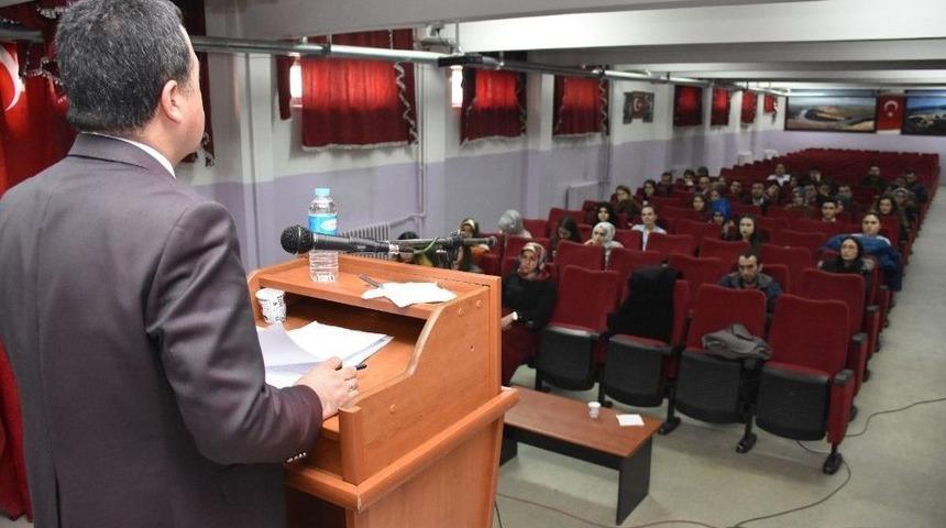 Muş&rsquo;ta &Ouml;ğretmenlere Y&ouml;nelik Bilgilendirme Toplantısı