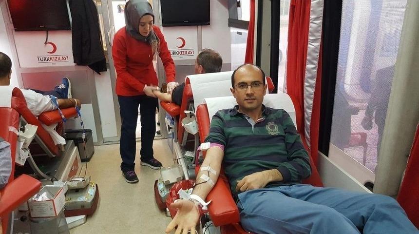 Yavuzeli’nde Kan Bağışına Destek