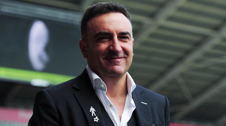 Fenerbah&ccedil;e i&ccedil;in Carlos Carvalhal iddiası!