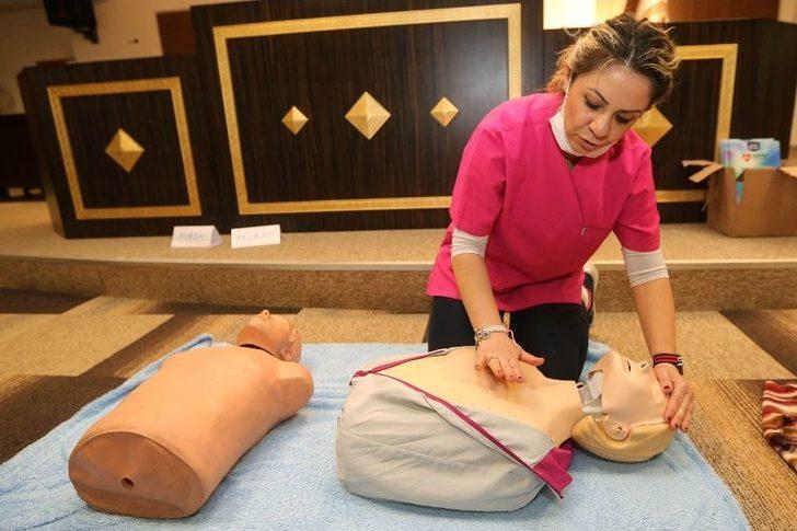 Yenimahalle’de Belediye Personeline İlk Yardım Eğitimi G4