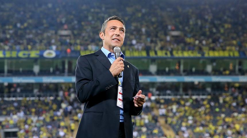 Fenerbahçe Başkanı Ali Koç, taraftardan özür diledi: Formanın ağırlığının farkında değiller. Öğreteceğiz!