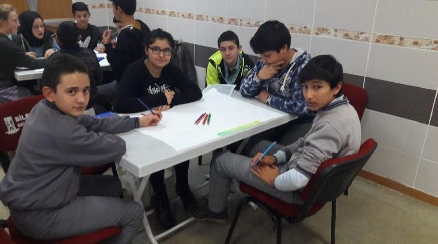 Haklarını &Ouml;ğrenip &Ouml;ğrettiler