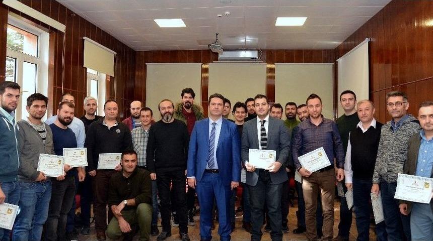 Bilgi İşlem Personeline Pardus Eğitimi