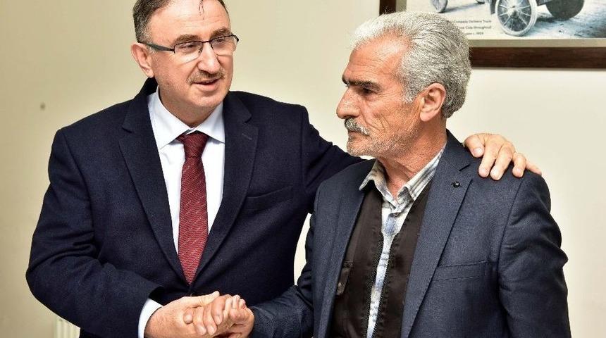 Şehit Babasından Anlamlı Ziyaret