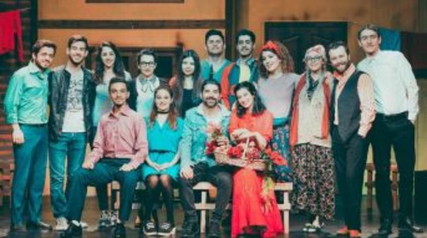 &rsquo;suı Generıs&rsquo; Tiyatro Ekibi &rsquo;şenlik &Ccedil;ıkmazı&rsquo; Oyununu Trabzon&rsquo;da Sahneleyecek