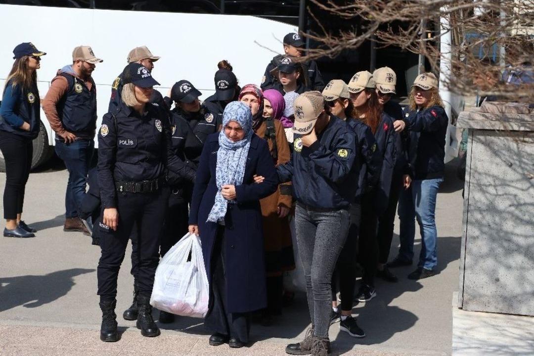 Yeniden Yapılanma S&uuml;recindeki Fet&ouml; Zanlılarından 43&rsquo;&uuml; Tutuklandı