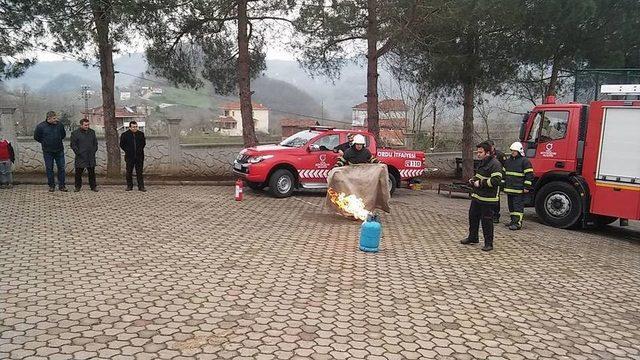 İtfaiyeden Okullarda Yangın Tatbikatı