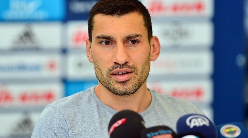 Şener &Ouml;zbayraklı: &ldquo;ligi En İyi Şekilde Bitirip Şampiyon Olacağız&rdquo;