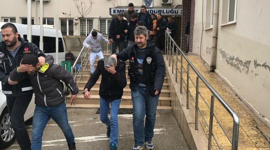 Bursa&rsquo;da 2 Kilo Bonzai Ele Ge&ccedil;irildi