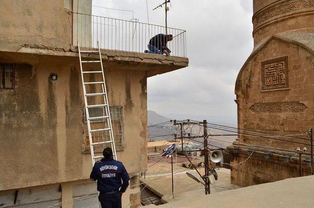 Mardin İtfaiyesi Güvercin Kurtardı