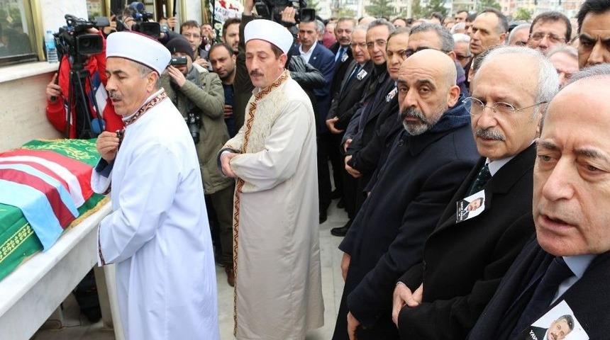 Chp&rsquo;nin Meclis Grup Toplantısı&rsquo;nı İptal Etti, Trabzon&rsquo;a Cenazeye Geldi