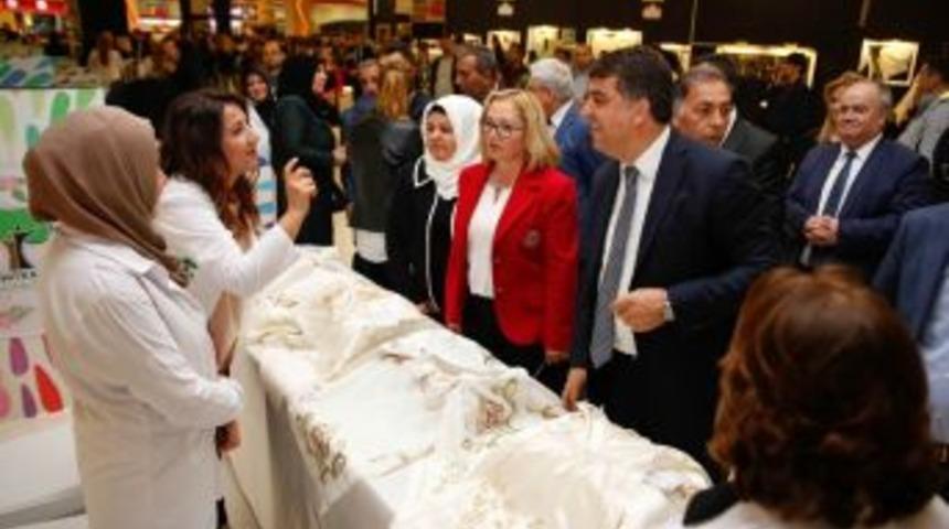 Kadınların El Emekleri G&ouml;r&uuml;c&uuml;ye &Ccedil;ıkacak