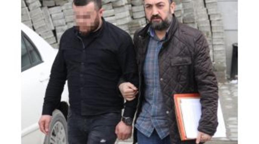 &Ccedil;ocuğunun Doğum G&uuml;n&uuml; Kutlamasında Yanlışlıkla Annesini Ve Eşini Vurdu