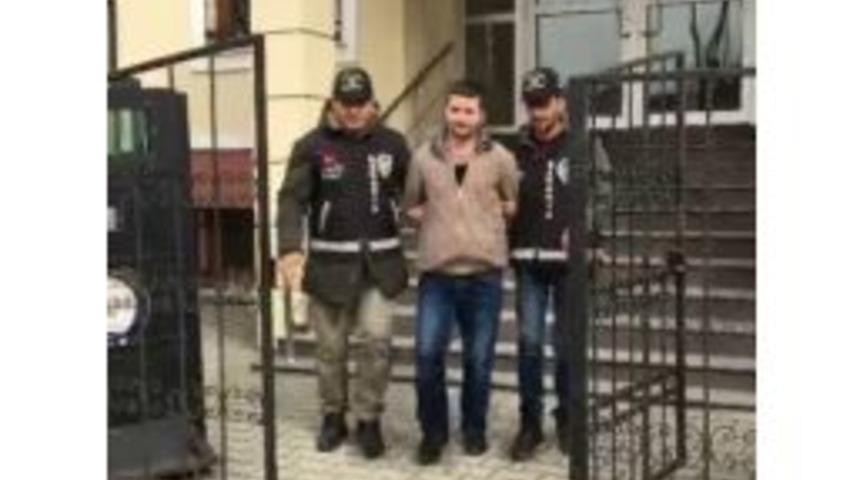 Sakarya&rsquo;da &Ccedil;eşitli Su&ccedil;lardan Hapis Cezaları Bulunan 5 Ş&uuml;pheli Tutuklandı