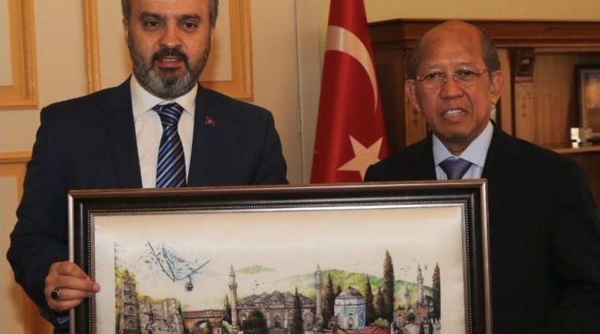 Endonezya&rsquo;nın G&ouml;z&uuml; Bursa&rsquo;da