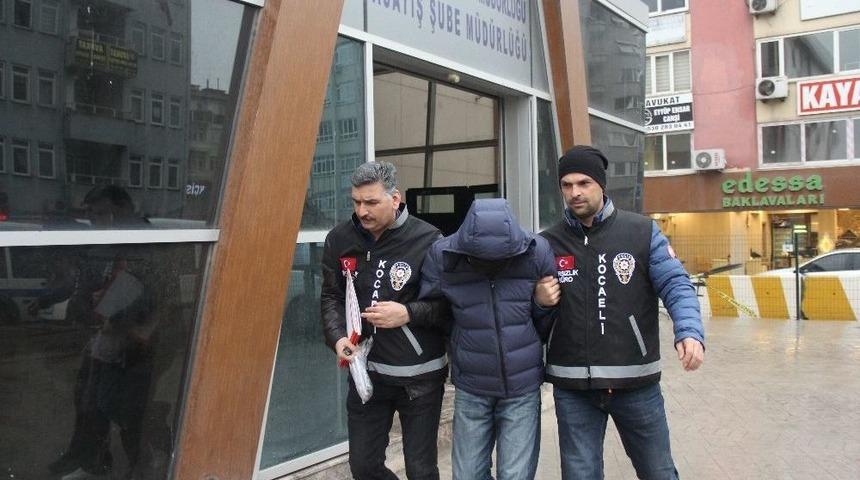 Kocaeli&rsquo;de Kapıları Kırarak Evleri Soyan Hırsızlardan 1&rsquo;i Tutuklandı