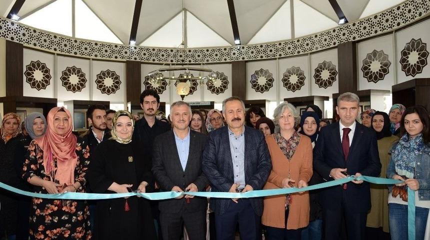 &ldquo;suyun Sırrı&rdquo; Ebru Sergisi A&ccedil;ıldı