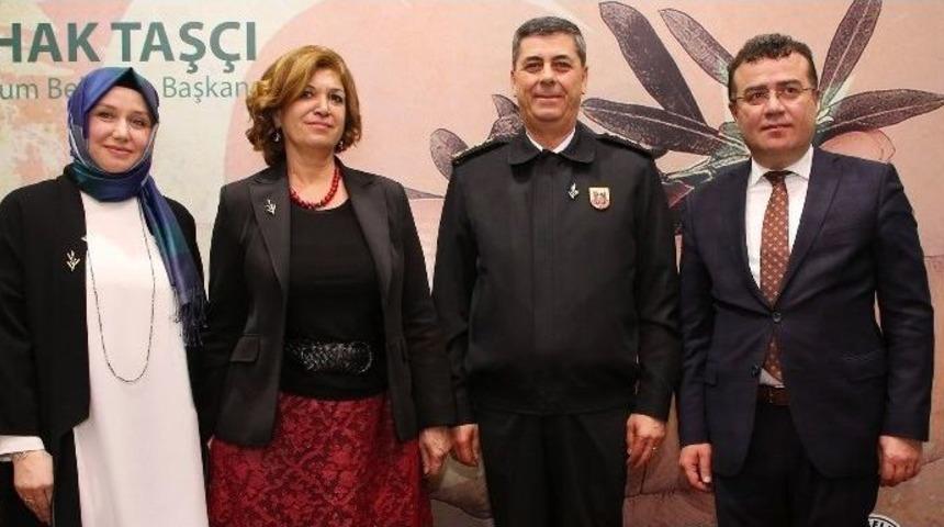 Atakum&rsquo;da Kadınlardan Zeytin Dalı&rsquo;na Destek