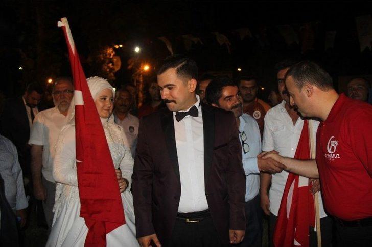 Nikah Masasından Demokrasi Nöbetine G2