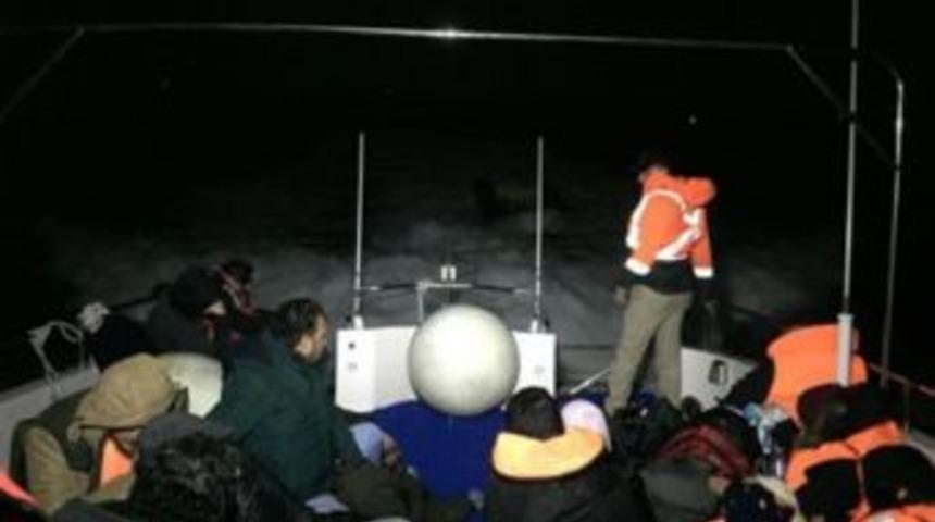 Davutlar&rsquo;da 45 Ka&ccedil;ak G&ouml;&ccedil;men Yakalandı