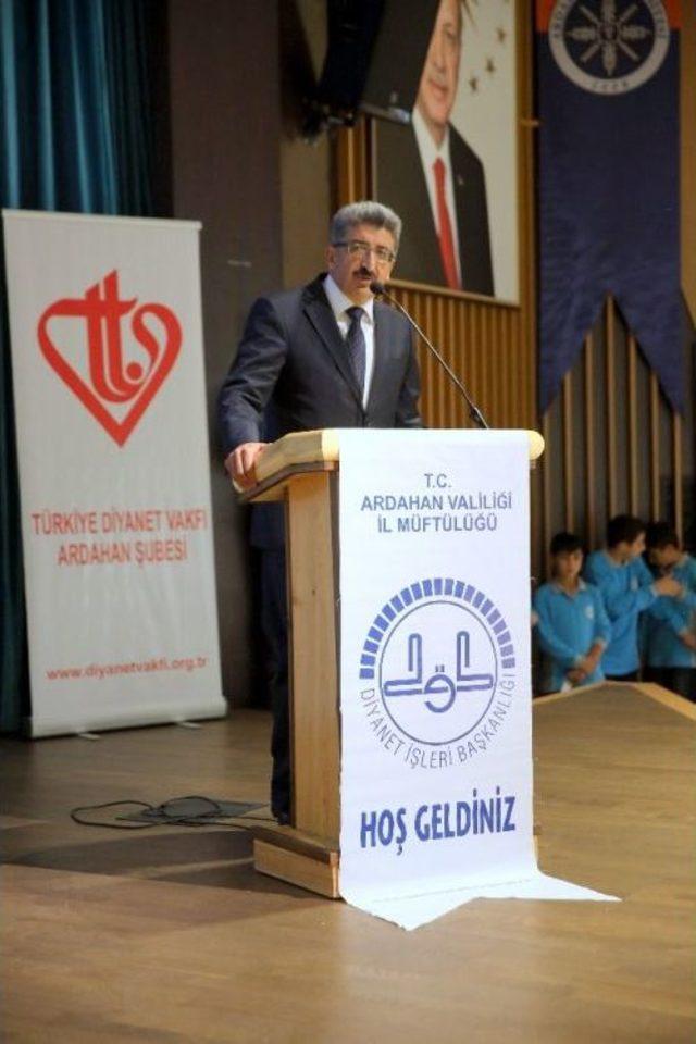 Ardahan Üniversitesi 15 Temmuz Şehitlerini Andı