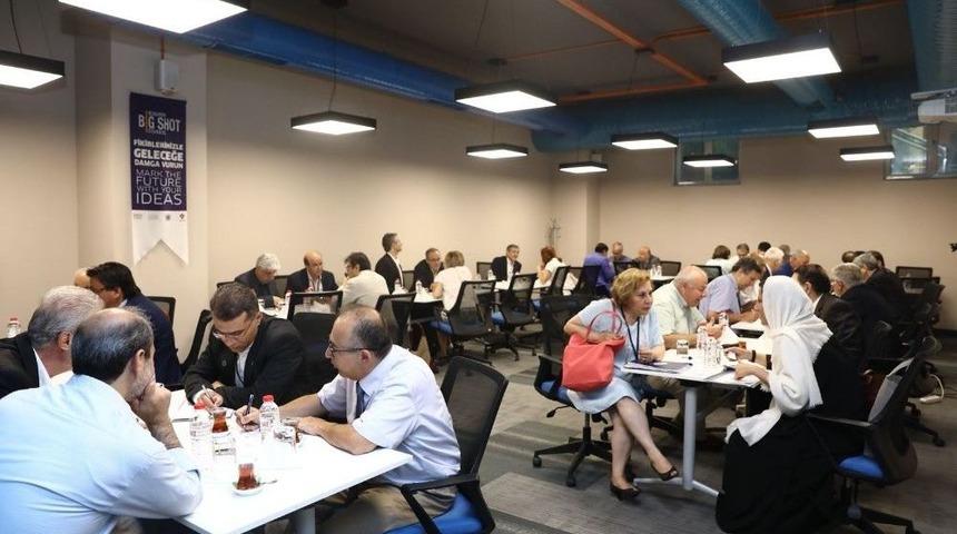 T&uuml;rkiye İle İran Y&uuml;ksek&ouml;ğretimde Beraber Y&uuml;r&uuml;yecek