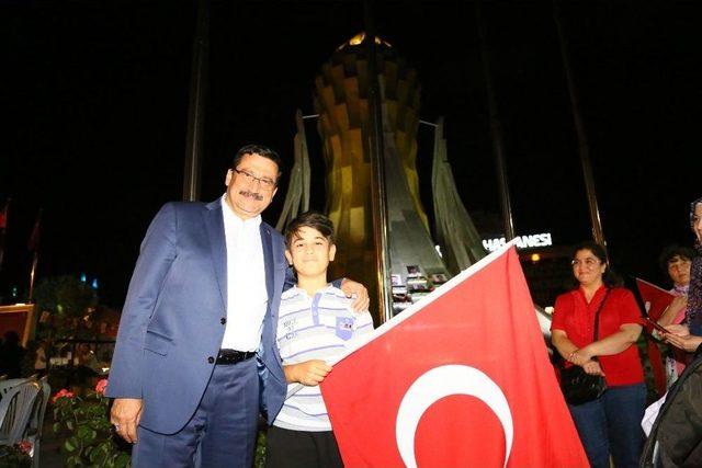 15 Temmuz’un Yıl Dönümünde De Keçiören Tek Yürek