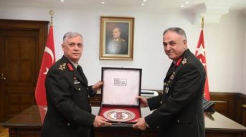 Korgeneral G&uuml;rak, Genelkurmay 2. Başkanlığı G&ouml;revini Devraldı