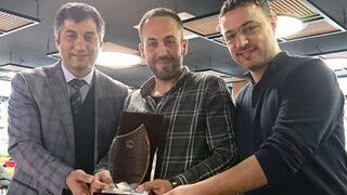 Jeofizik Mühendislerinden Demirel’e Onur Plaketi