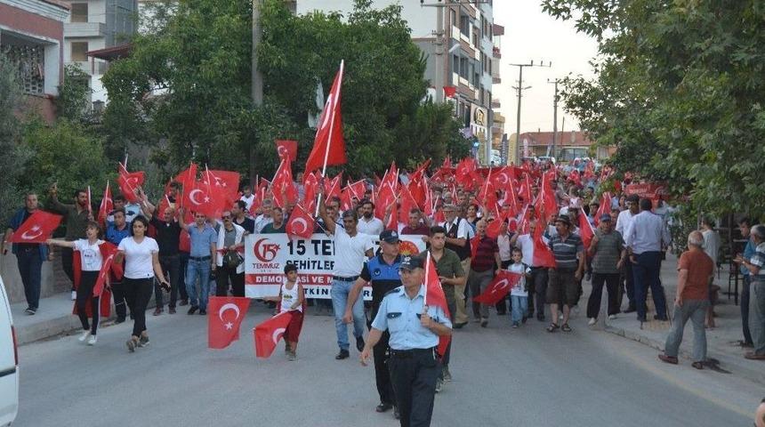 Ayvacık&rsquo;ta 15 Temmuz Demokrasi Y&uuml;r&uuml;y&uuml;ş&uuml;