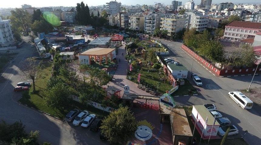 Teneff&uuml;s Park Yenileniyor