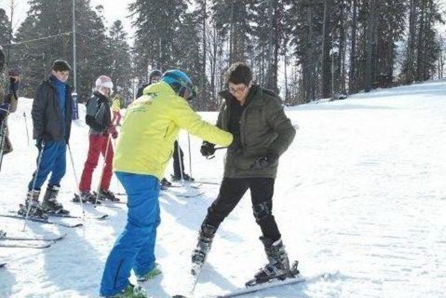 Kuşadalı &Ouml;ğrencilerden Kardeş Şehir Sinaia&rsquo;ya Dostluk Gezisi 1