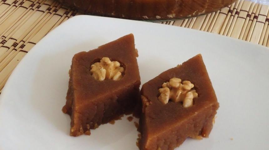 Pekmez helvası tarifi