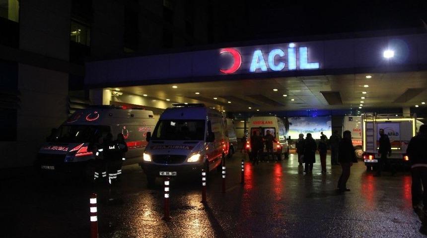 Hastanede Elektrik Kesildi, Yoğun Bakımdaki Hastalar Başka Hastaneye Sevk Oldu