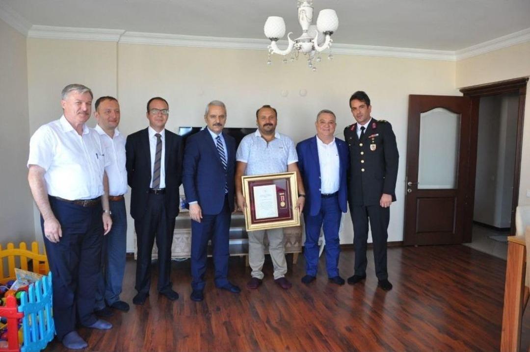 Kuşadası&rsquo;nda 15 Temmuz Anma Etkinliği D&uuml;zenlendi