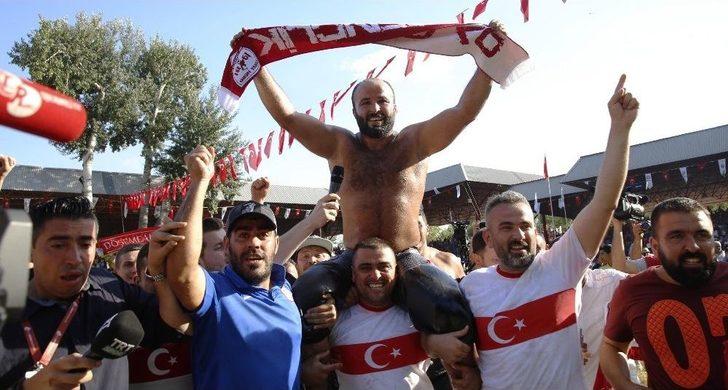 Döşemealtı, Tarihinin İlk Altın Kemerini Kazandı G1