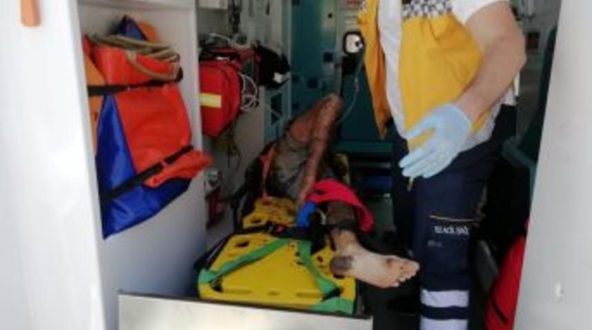 Vagonun &Uuml;zerine &Ccedil;ıkan Gen&ccedil;, Elektrik Akımına Kapıldı