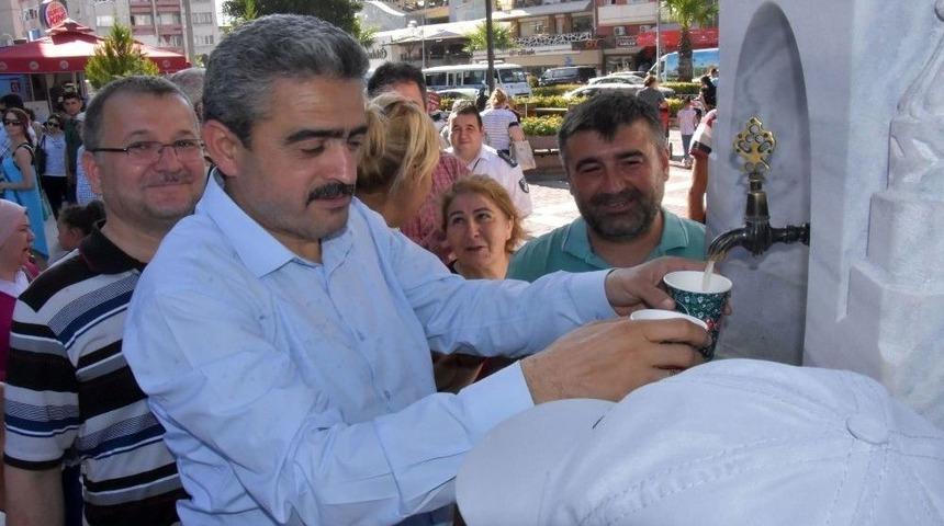 15 Temmuz Şehitleri İ&ccedil;in 15 Bin Kişilik Şerbet Hayrı