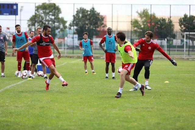 Sivasspor Taktik &Ccedil;alıştı 2
