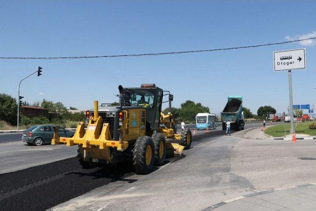 Büyükşehirden Yol Bakım Çalışması