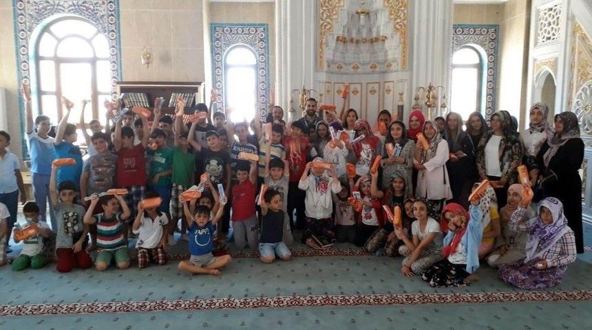 &Ccedil;ocuklara Ağız Ve Diş Hakkında Eğitim Verildi